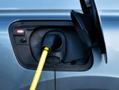 picture of a close-up on gaz filling up a car